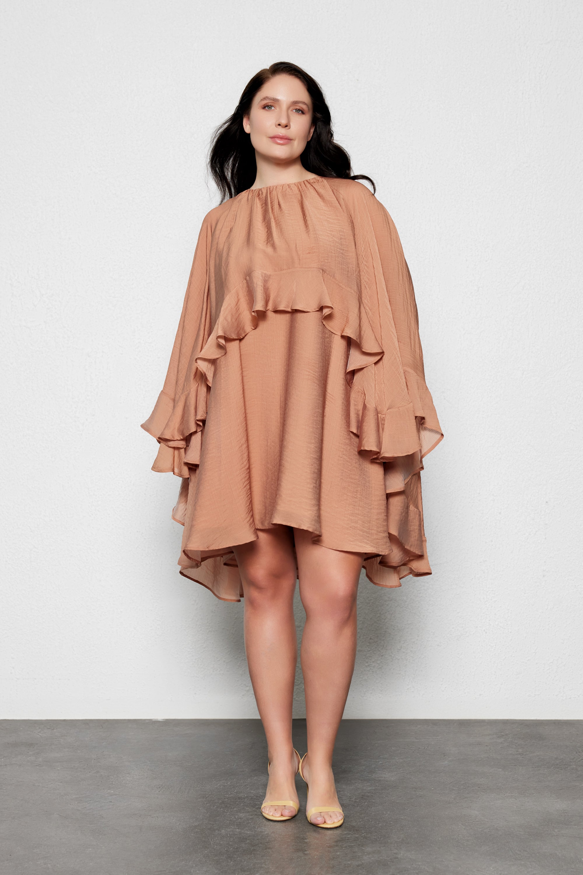 kadın elbise pudra renk