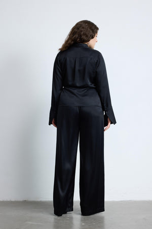 AMY Dökümlü Büyük Beden Saten Bluz Siyah | Luokk