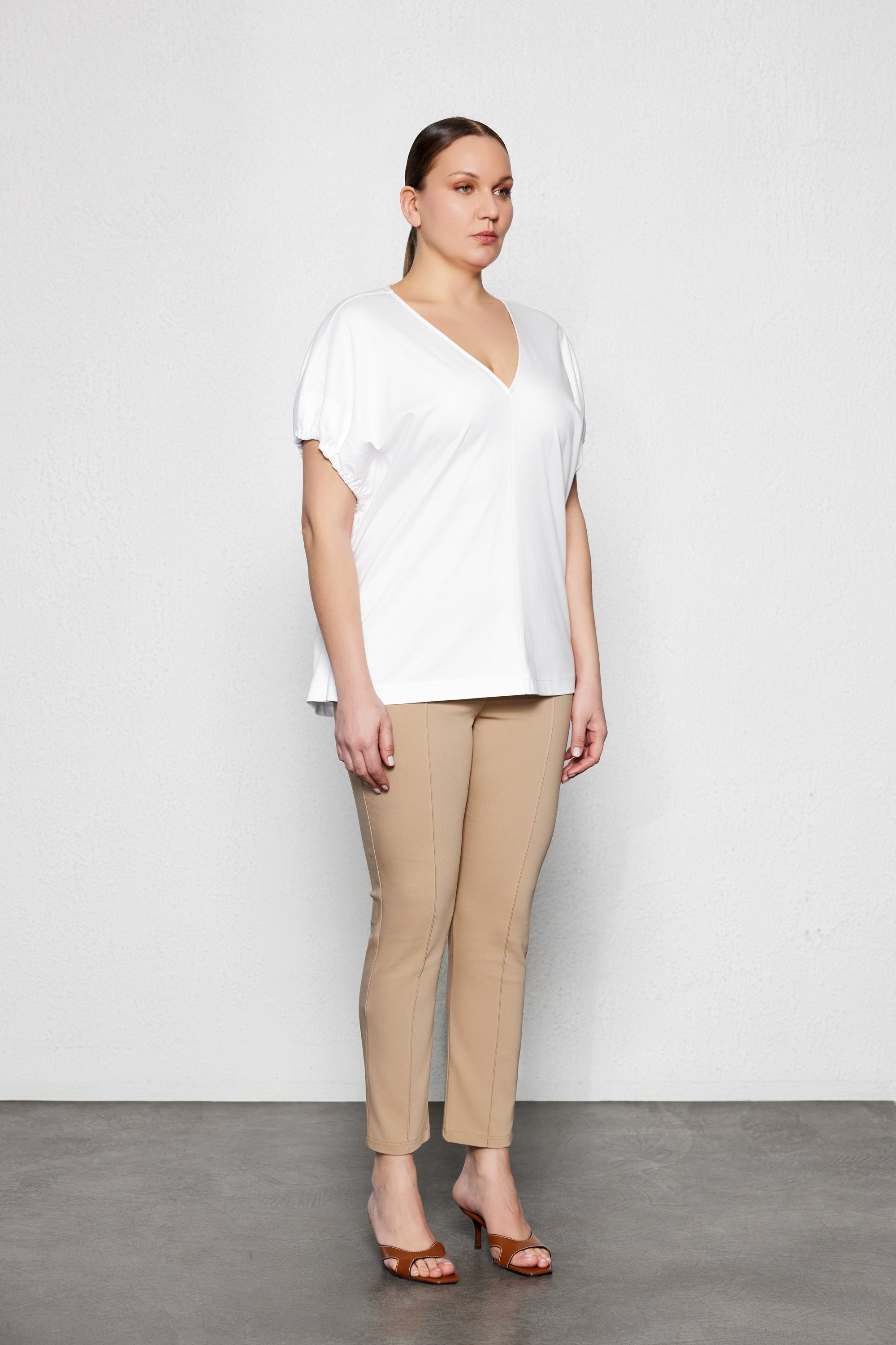 ANKO Kolu Büzgülü Büyük Beden Bluz Beyaz