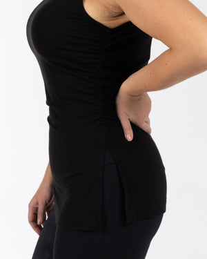 CHER Büzgü Detaylı Yırtmaçlı Büyük Beden Bluz Siyah | Luokk