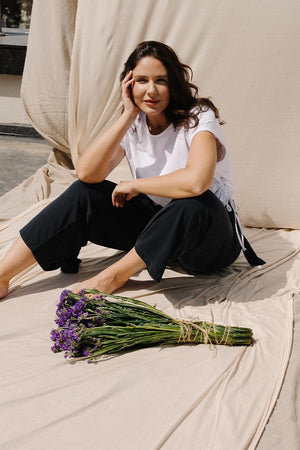 DARIA Bisiklet Yaka Yandan Büzgülü Pamuklu Büyük Beden T-shirt Beyaz | Luokk