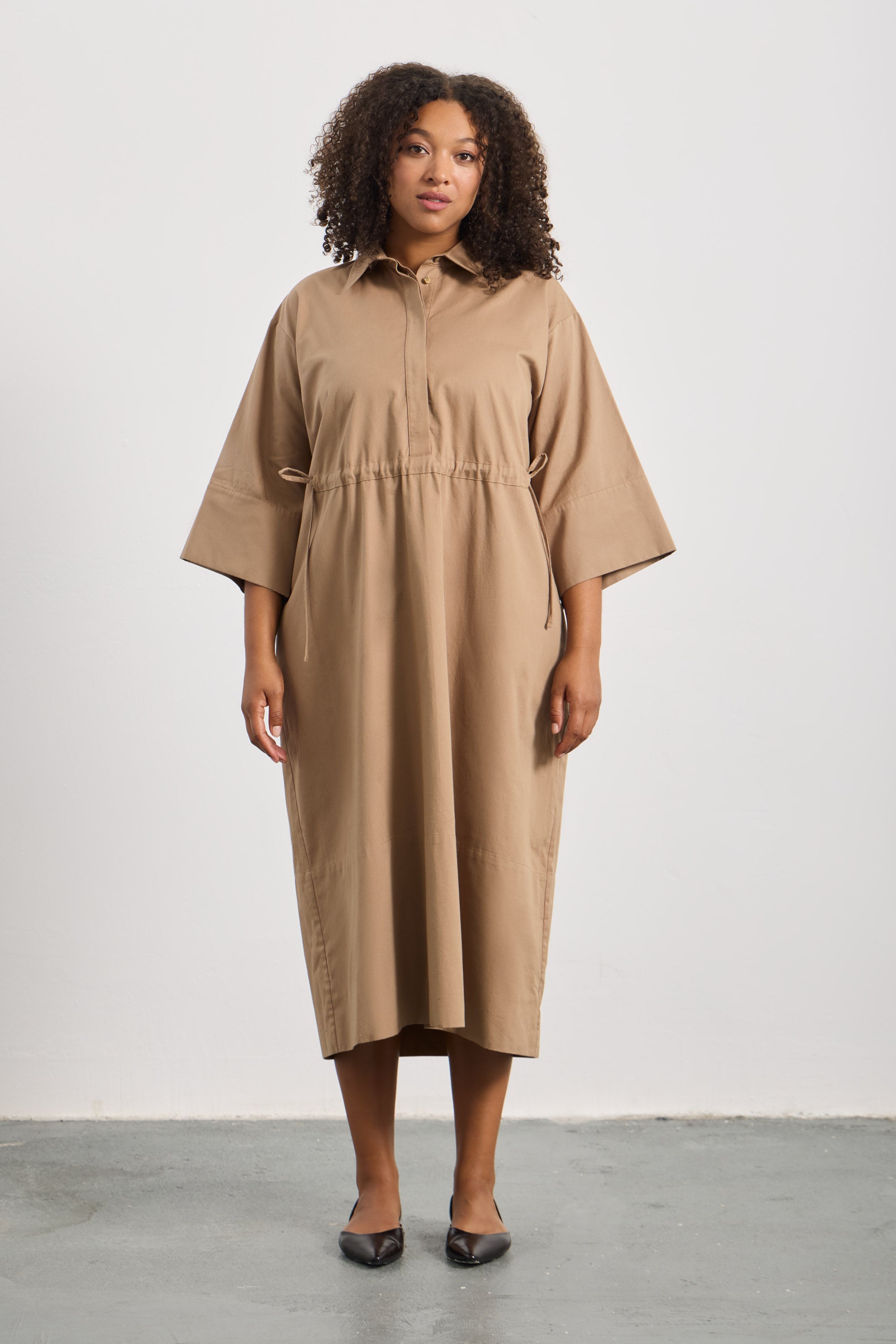 ELANI Bağcıklı Poplin Uzun Elbise Camel