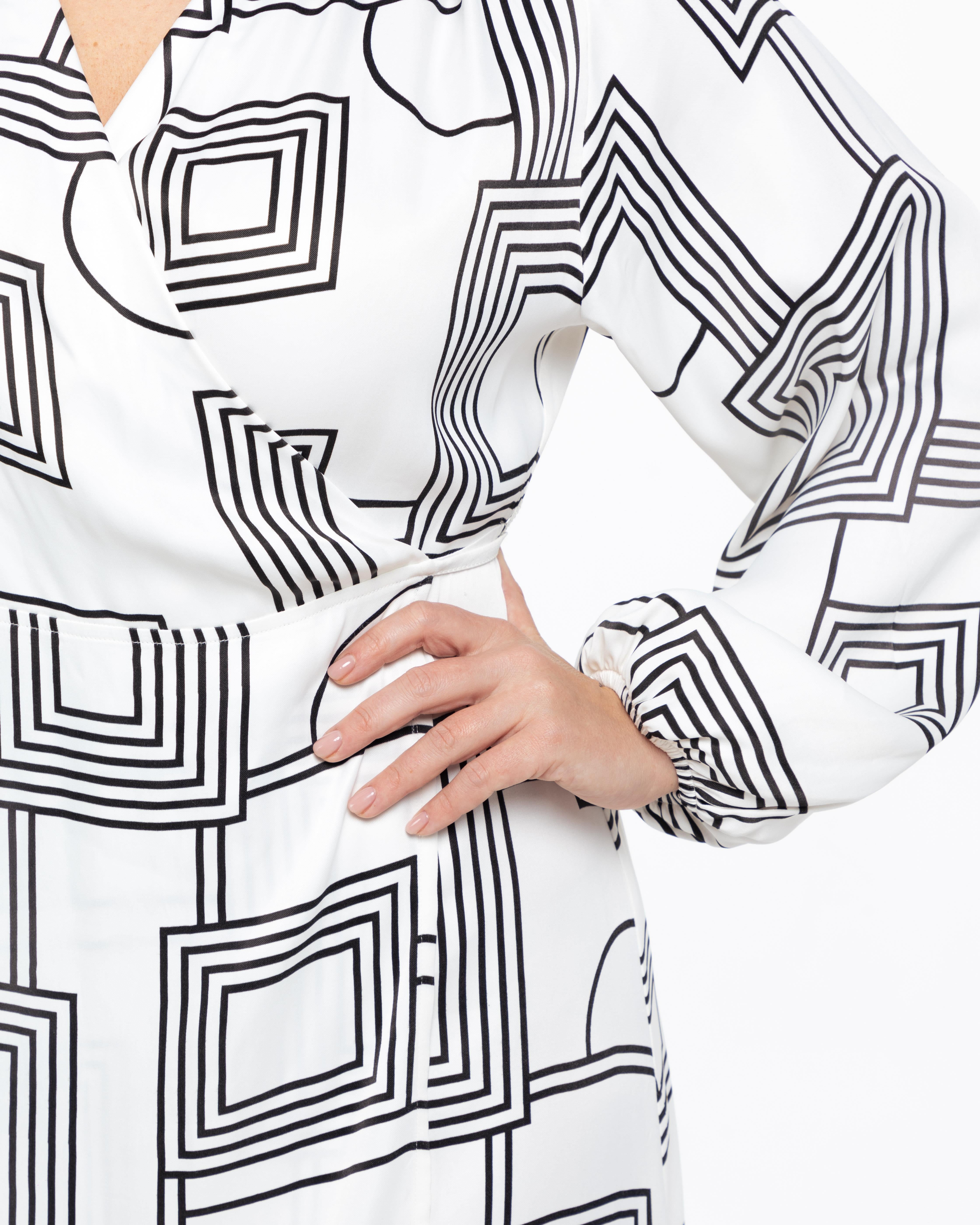 FENIX Önden Bağlamalı Desenli Uzun Kollu Büyük Beden Midi Boy Kruvaze Elbise Desenli | Luokk