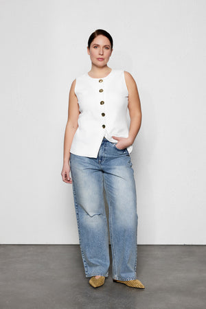 FLACE Büyük Beden Gold Düğmeli Yelek Beyaz | Luokk