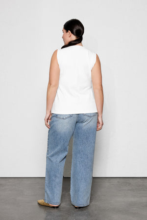 FLACE Büyük Beden Gold Düğmeli Yelek Beyaz | Luokk