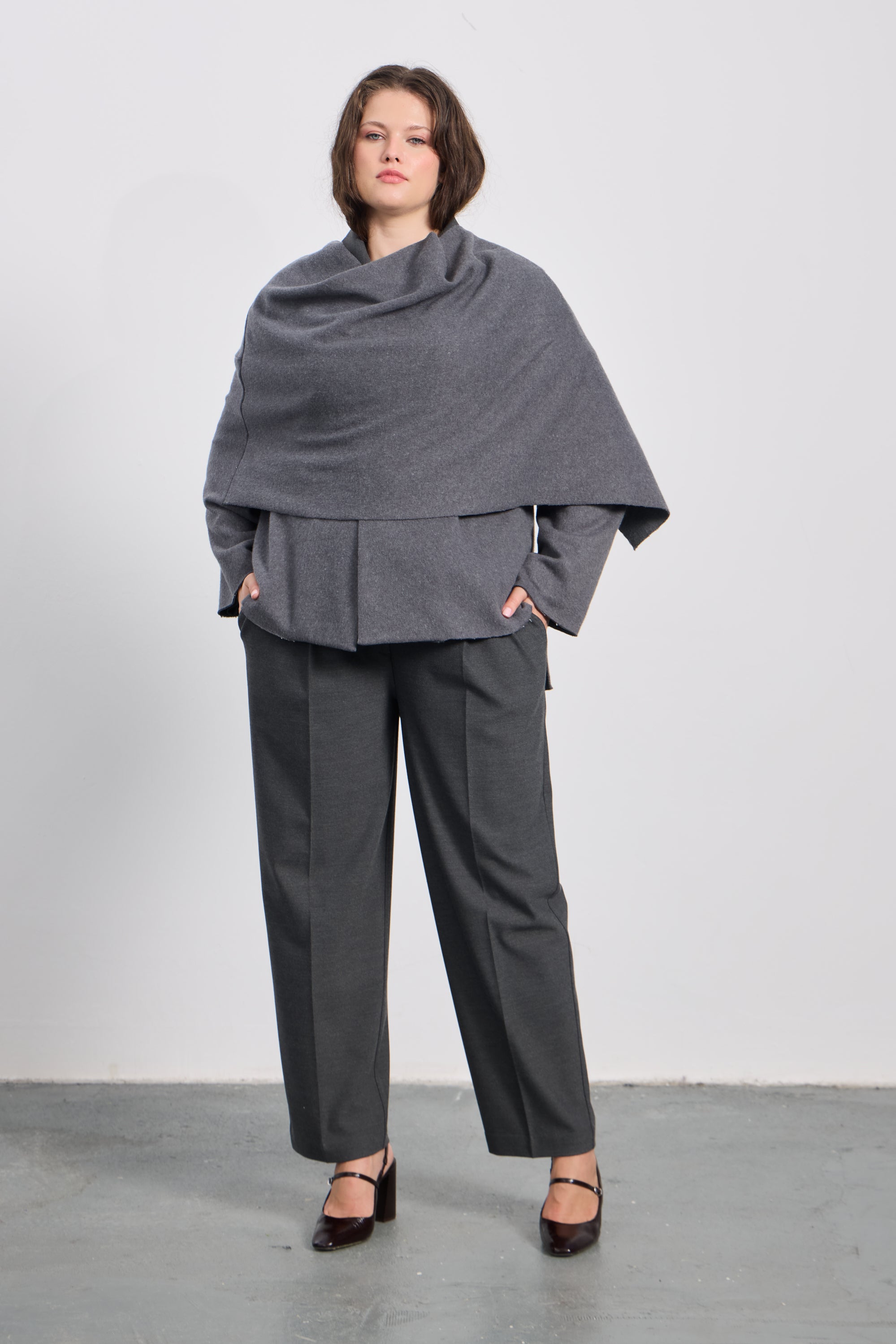 FLIP Yuvarlak Yaka Şal Detaylı Düğmeli Pamuklu Uzun Kollu Büyük Beden Kısa Ceket Antrasit-Mor