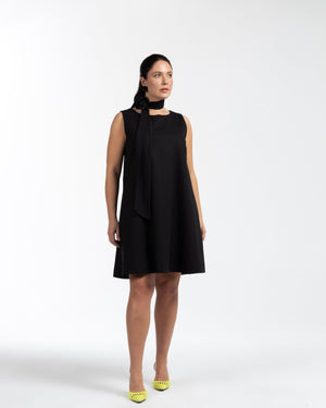 FLOWY Yuvarlak Yaka Pamuklu Büyük Beden Mini Keten Elbise Siyah | Luokk