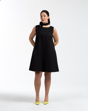 FLOWY Yuvarlak Yaka Pamuklu Büyük Beden Mini Keten Elbise Siyah | Luokk