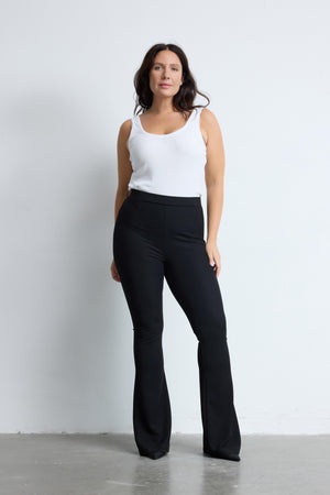 GWEN Toparlayıcı Büyük Beden Pantolon Siyah | Luokk