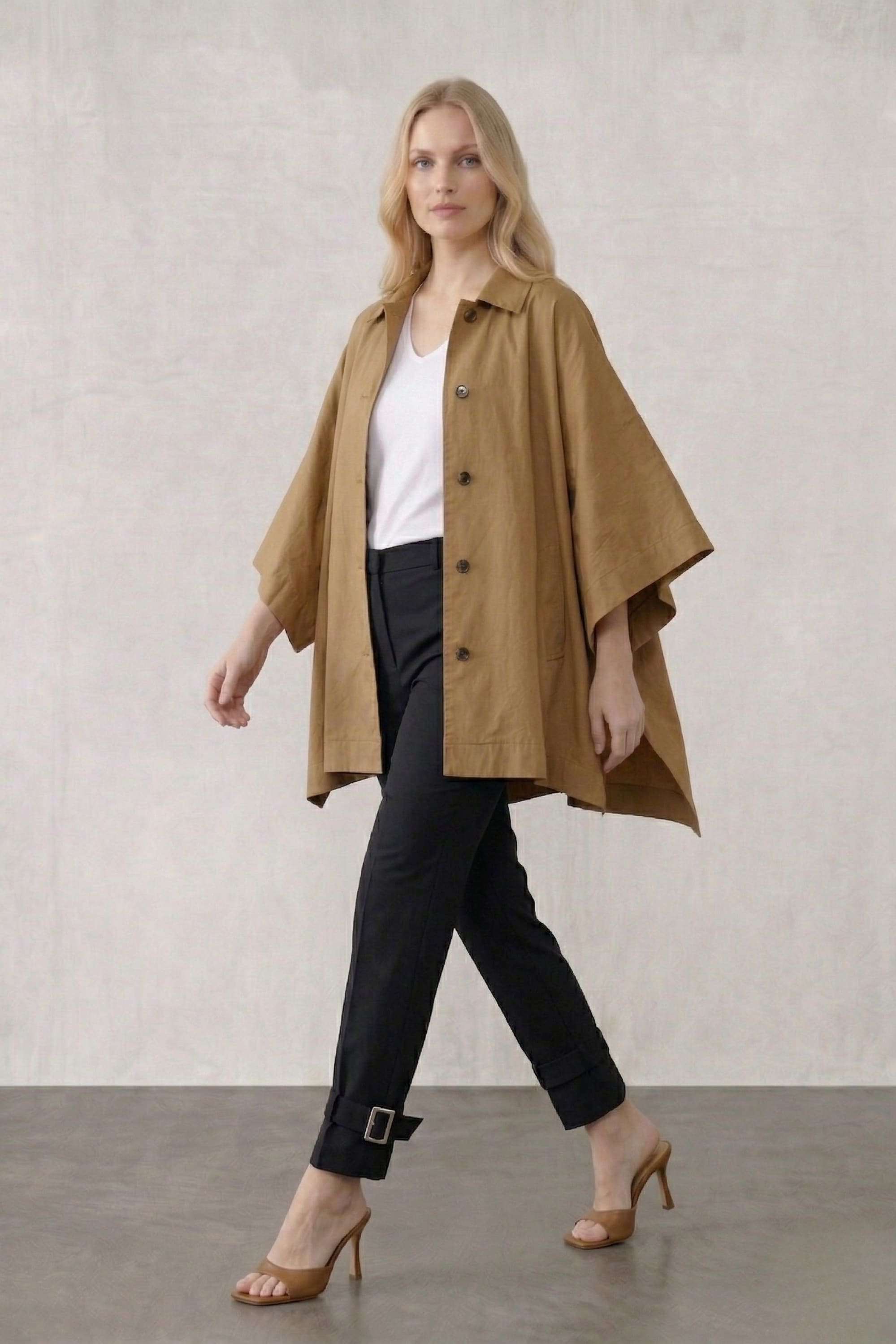 KRIS Su Geçirmez Pelerin Detaylı Büyük Beden Trençkot Camel