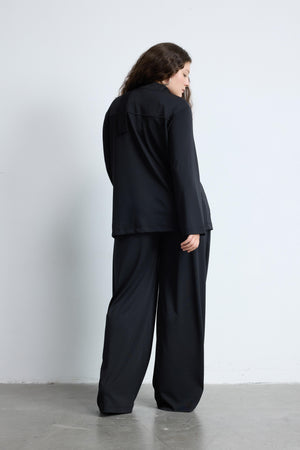 LESS Şal Detaylı Yaka Uzun Kollu Dökümlü Büyük Beden Bluz Siyah | Luokk