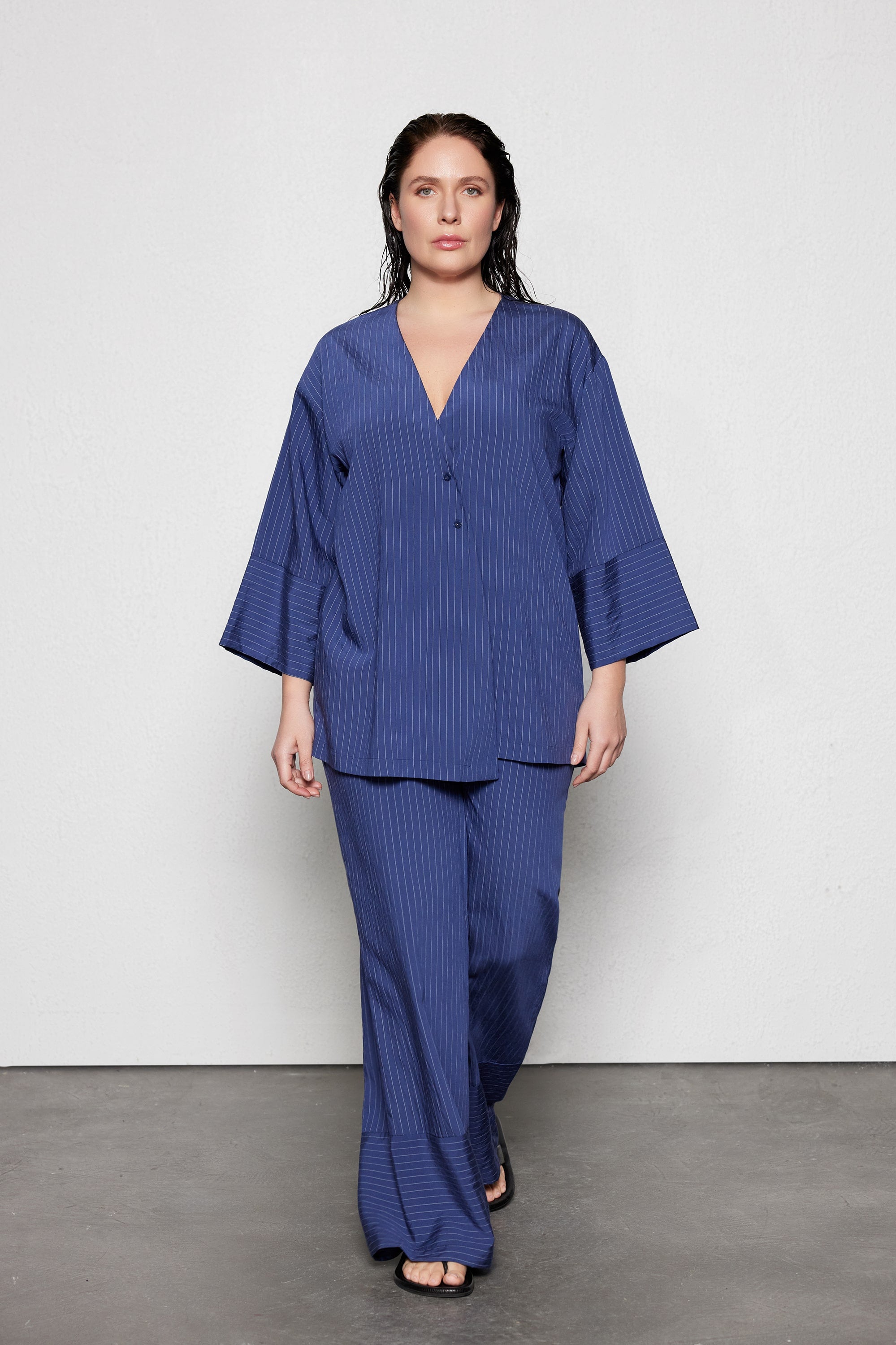 LISON Plus Size Striped Oversized Shirt