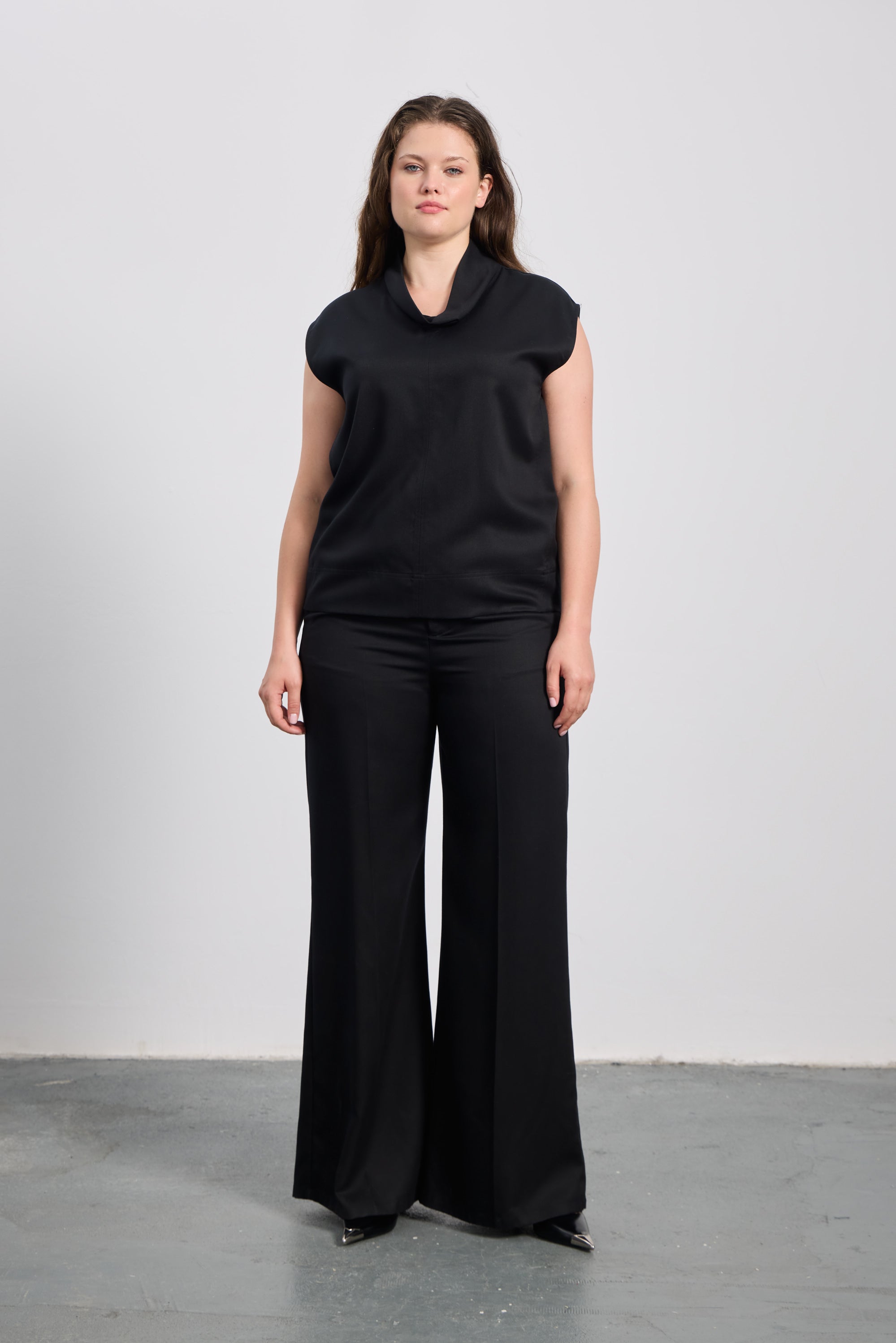 LORRIE Düz Kesim Yüksek Bel Pantolon Siyah