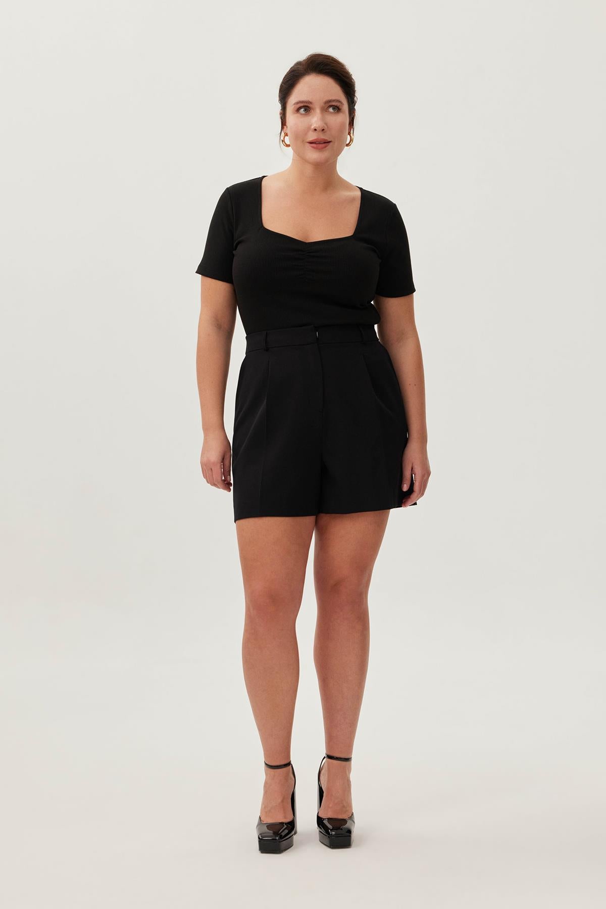 MARIA Kalp Yaka Büzgü Detaylı Kaşkorse Büyük Beden Bluz Siyah | Luokk