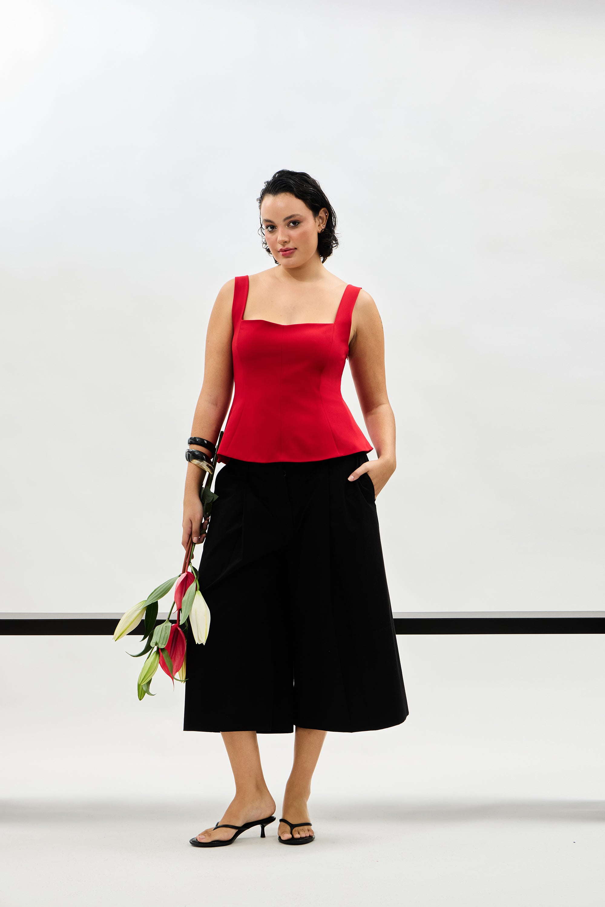 MILLER Kolsuz Peplum Bluz Kırmızı