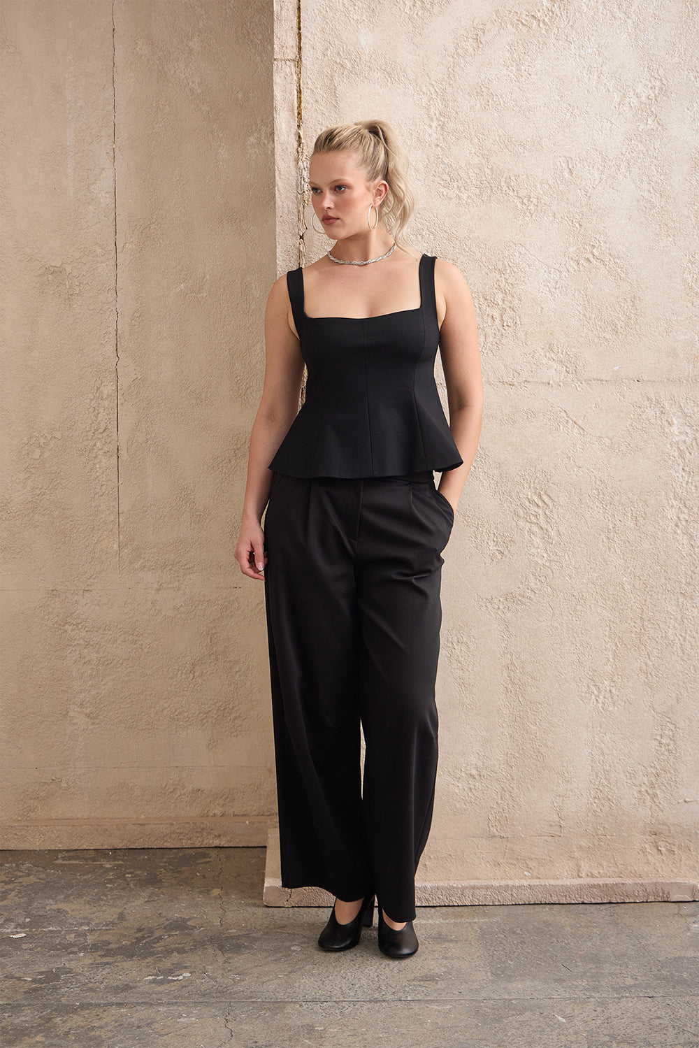 MILLER Kolsuz Peplum Bluz Siyah