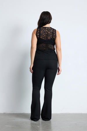 NAOMI Bisiklet Yaka Kolsuz Dantel Detaylı Büyük Beden Bluz Siyah | Luokk