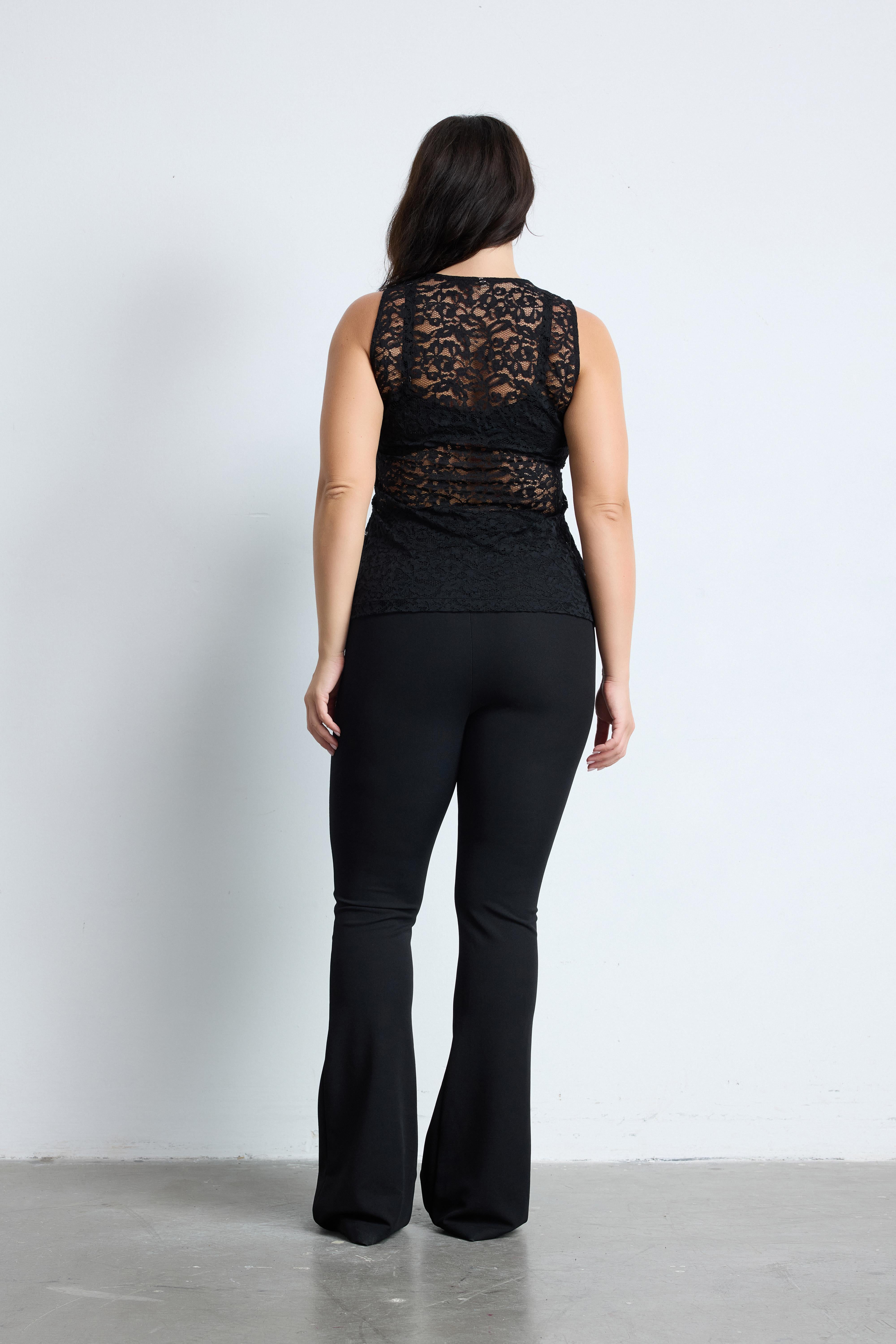 NAOMI Bisiklet Yaka Kolsuz Dantel Detaylı Büyük Beden Bluz Siyah | Luokk