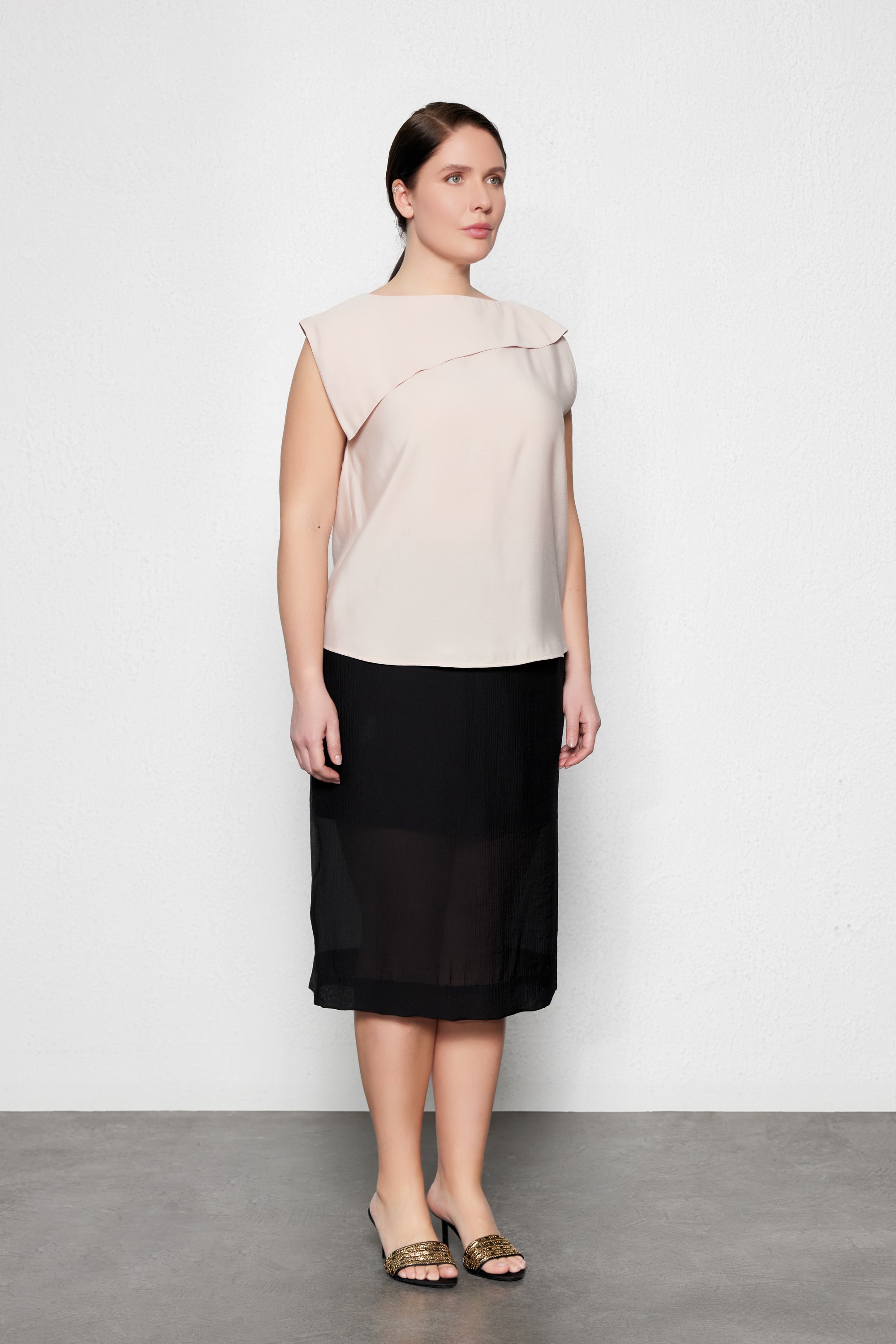 ODIE Büyük Beden Dökümlü Bluz Pudra