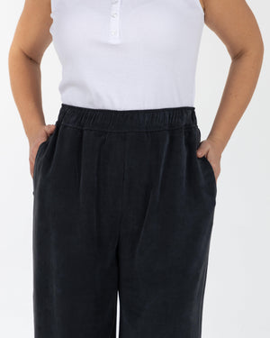 RAYNE Beli Lastikli Geniş Paça Bol Kesim Büyük Beden Pantolon Siyah | Luokk