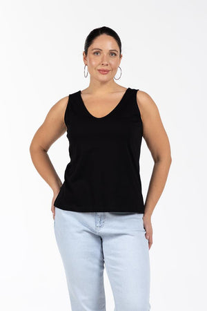 SARA V Yaka %100 Organik Pamuk Büyük Beden Askılı Bluz Siyah | Luokk