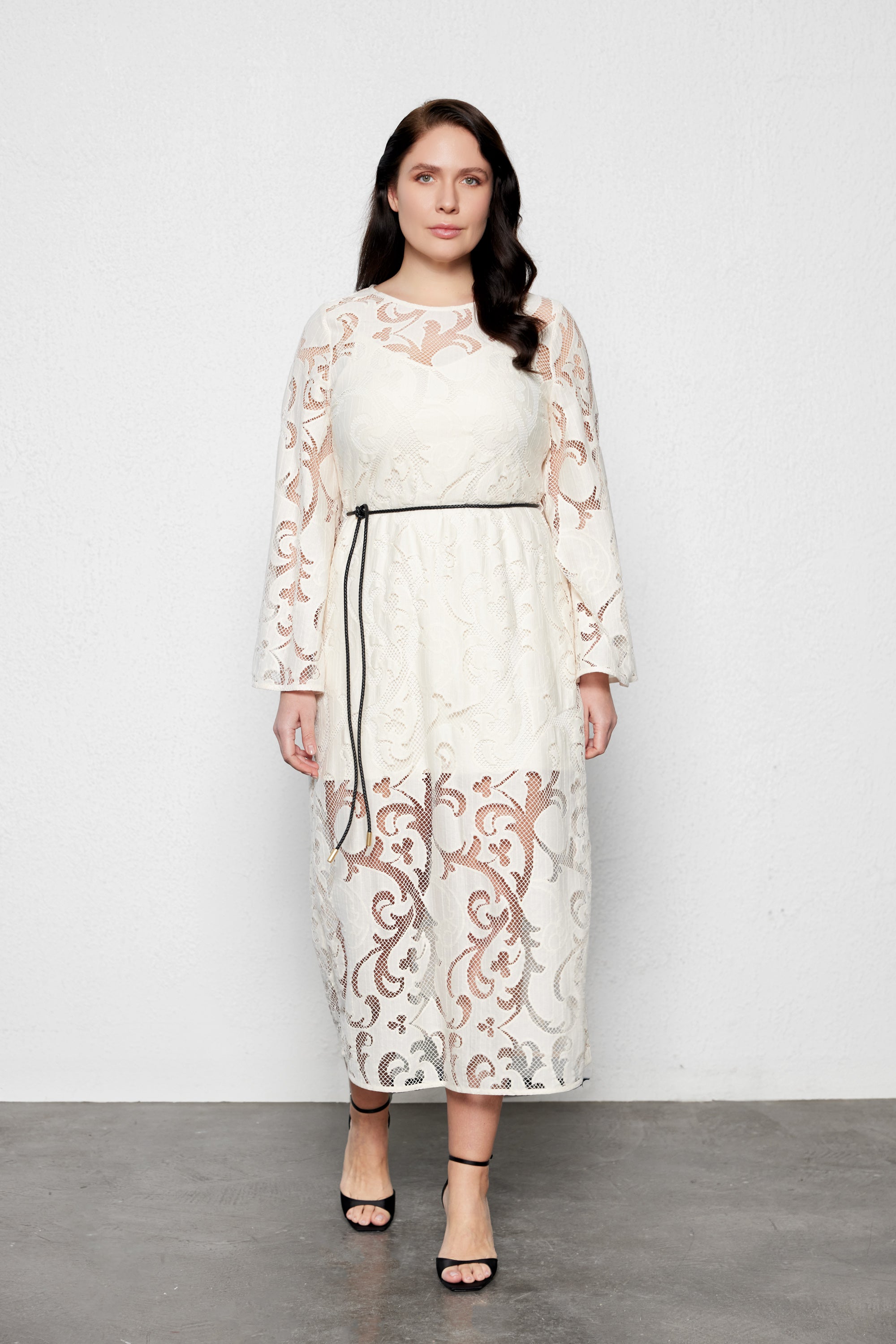 SOLEIL Plus Size Midi Lace Dress - Cream