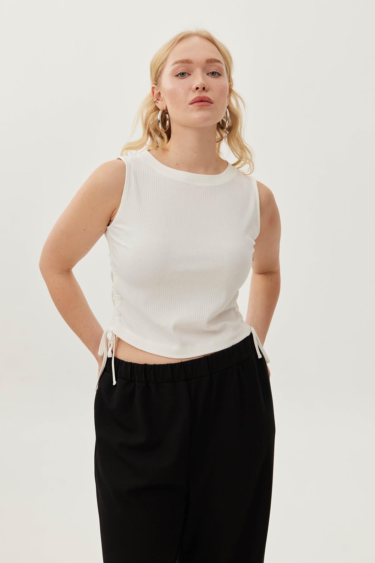 ULRIKA Büzgülü Büyük Beden Kaşkorse Crop Top Ekru | Luokk