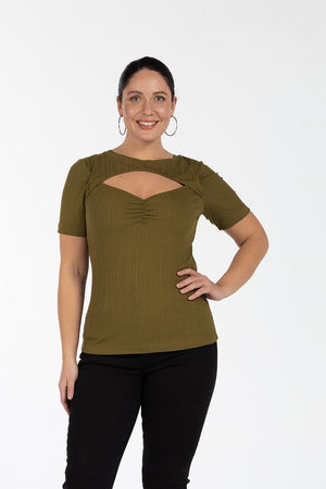 VANESSA Yuvarlak Yaka Göğüs Pencere Detaylı Büyük Beden Bluz Haki | Luokk