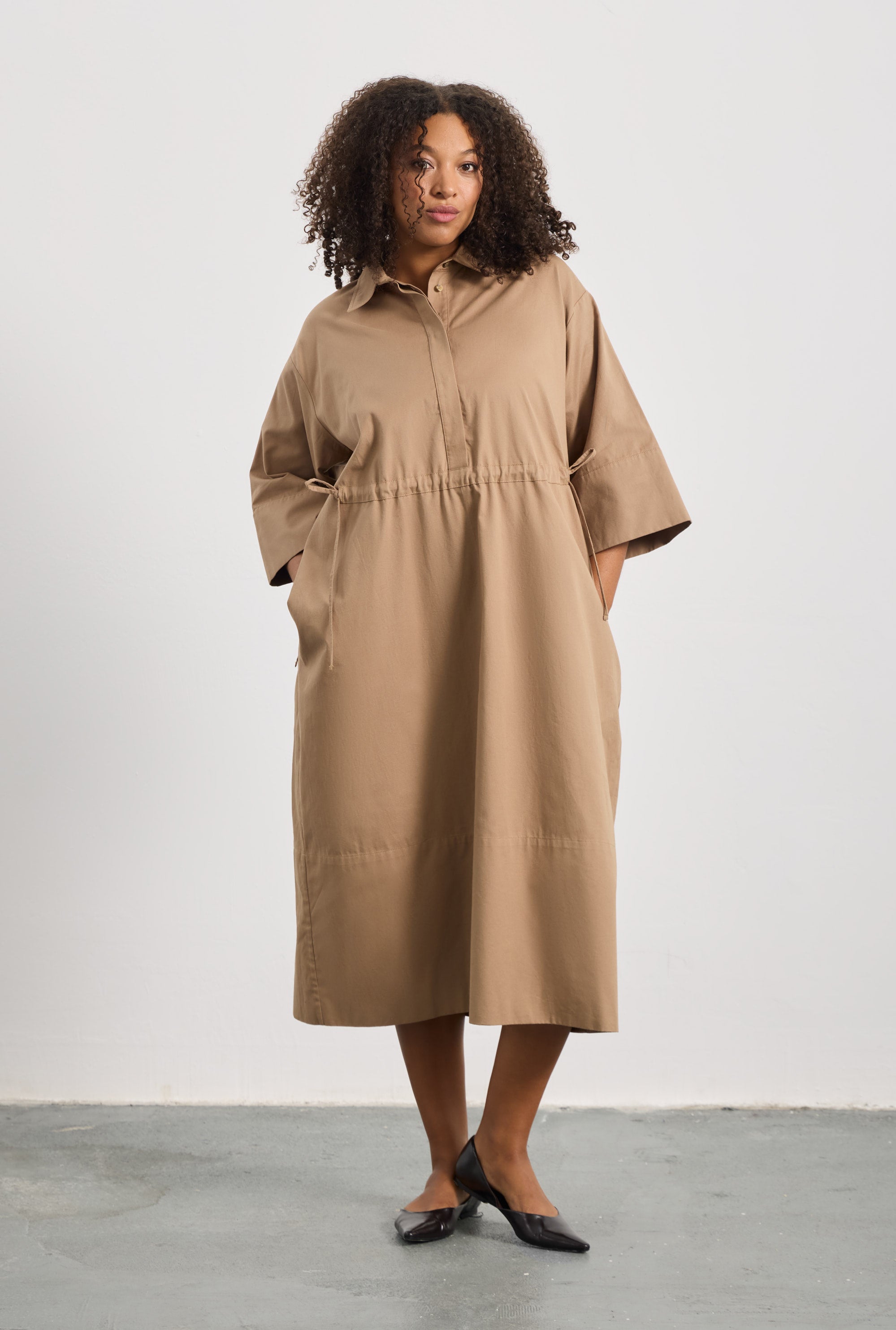 ELANI Bağcıklı Poplin Uzun Elbise Camel