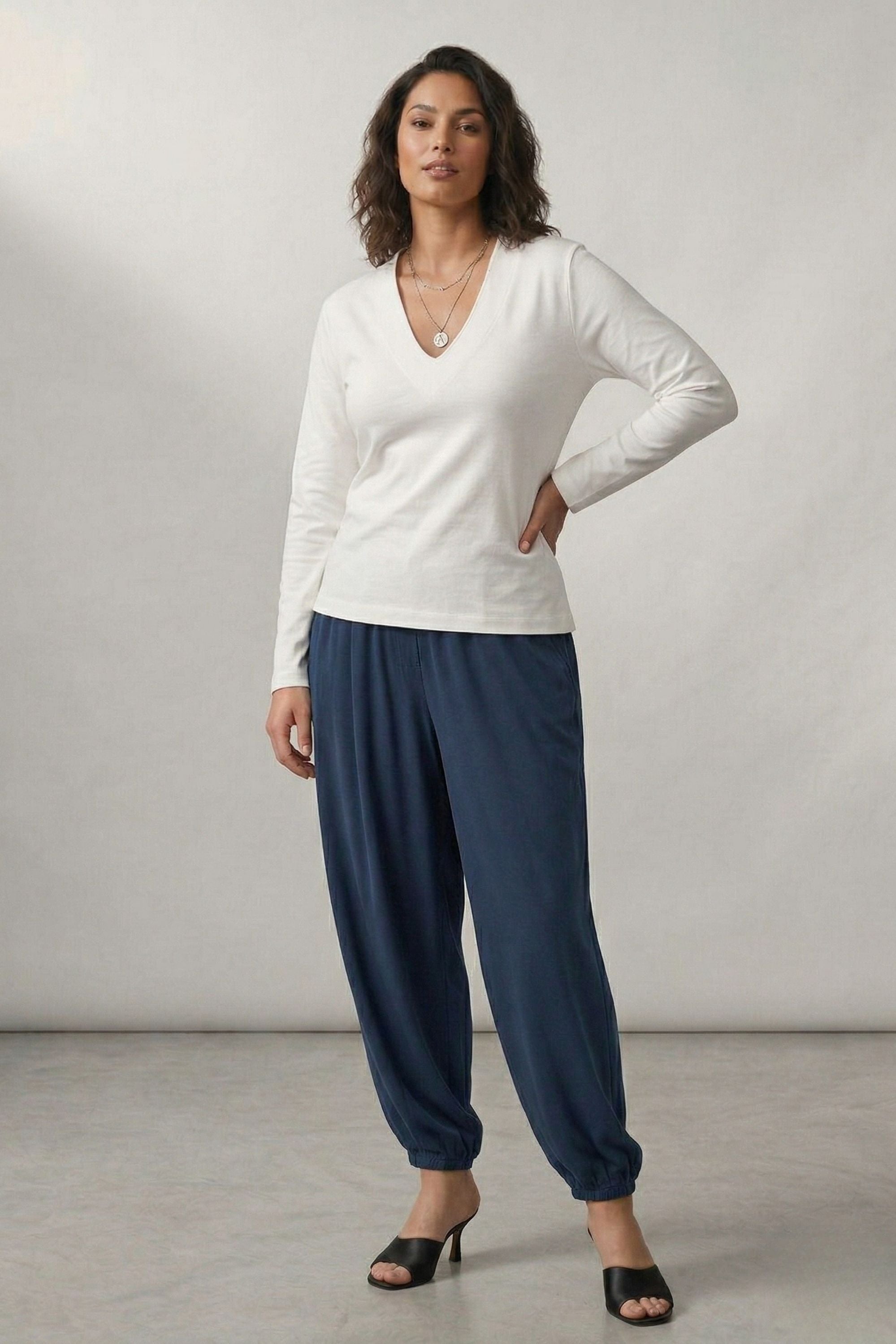 GREGOR V Yaka Uzun Kollu Bluz Ekru