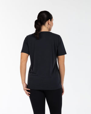 LONA V Yaka Dökümlü Büyük Beden T-shirt Siyah | Luokk