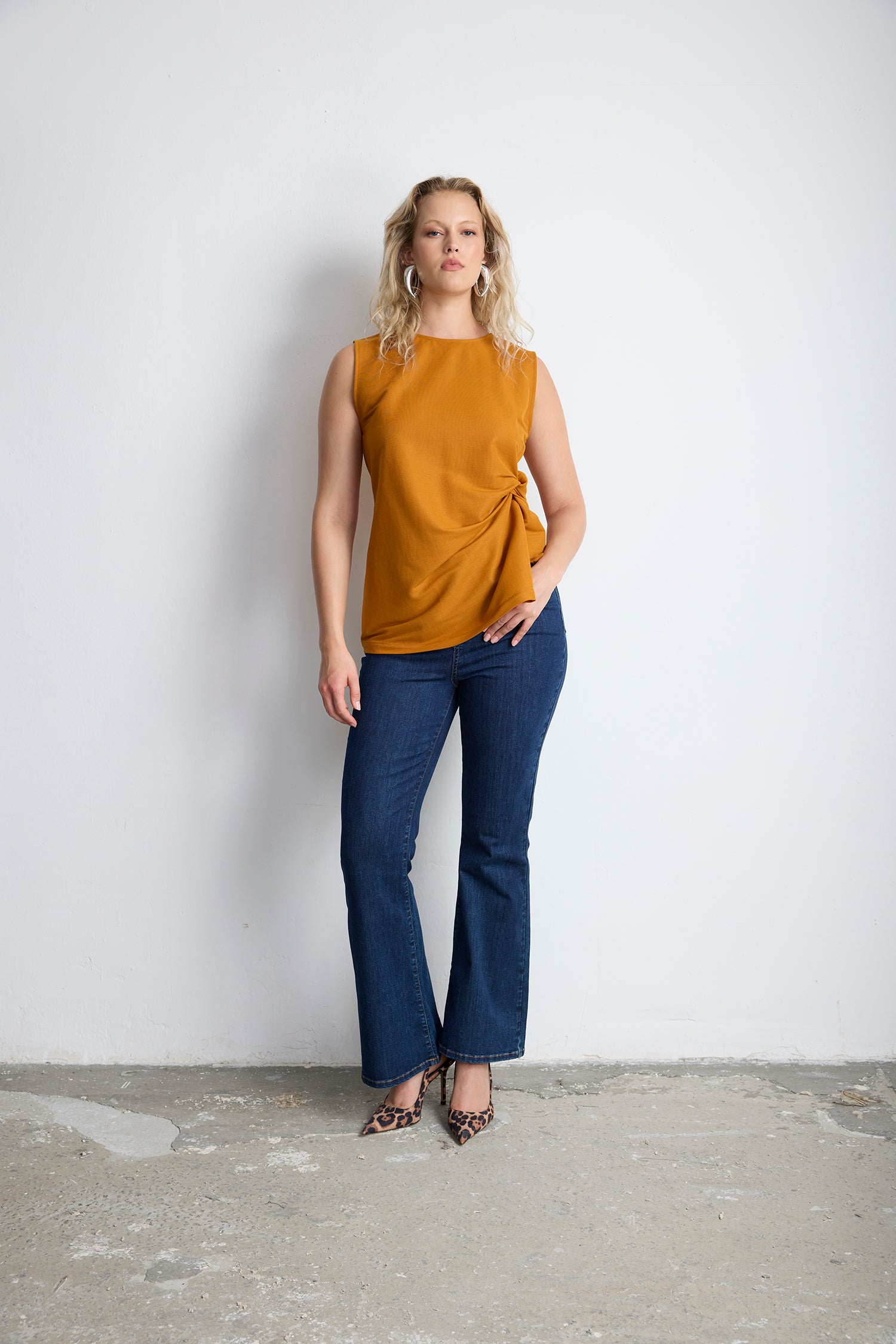 WINONA Burgu Detaylı Bluz Turuncu