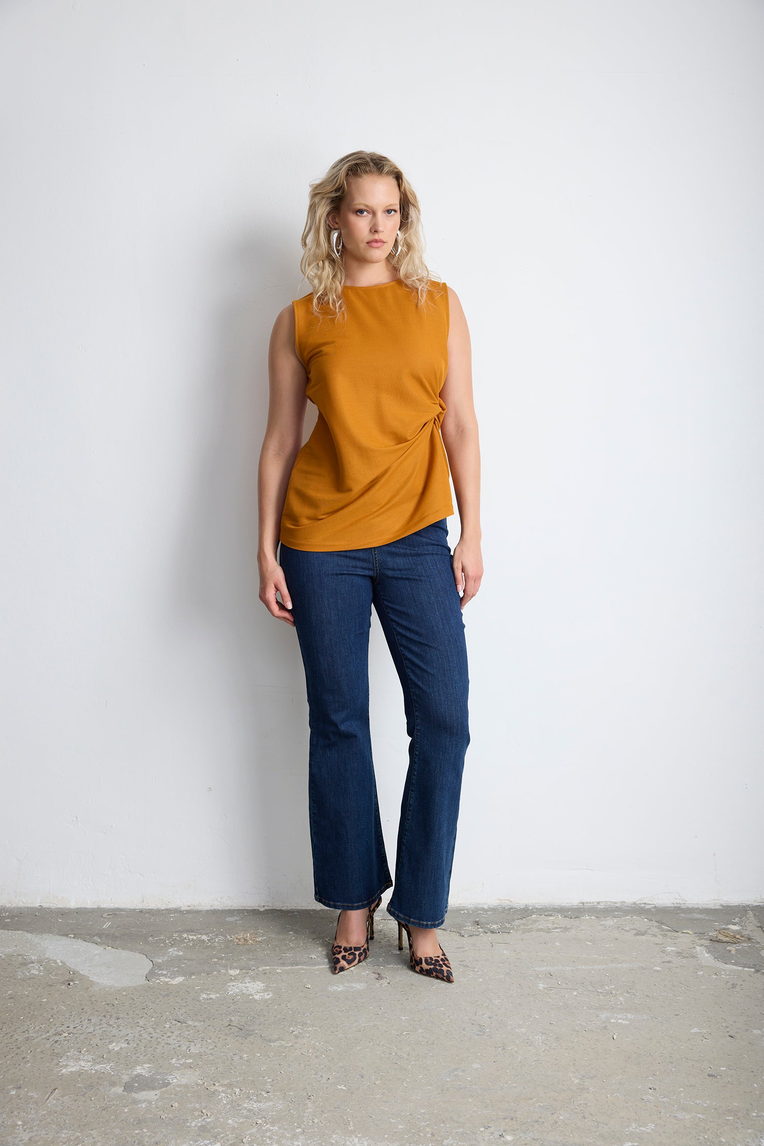 WINONA Burgu Detaylı Bluz Turuncu